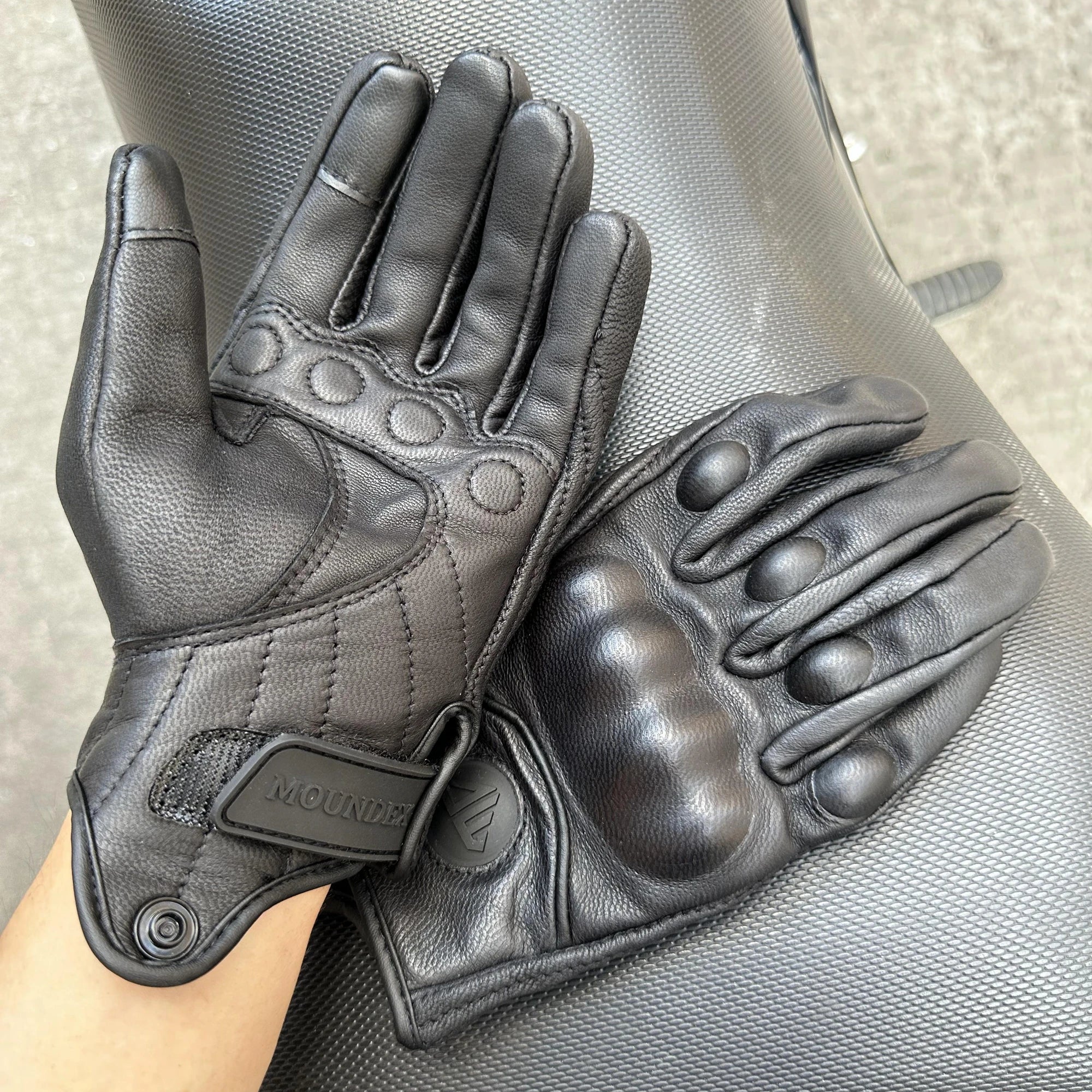 Leather Motorcycle Gloves Winter Touchscreen Protective
